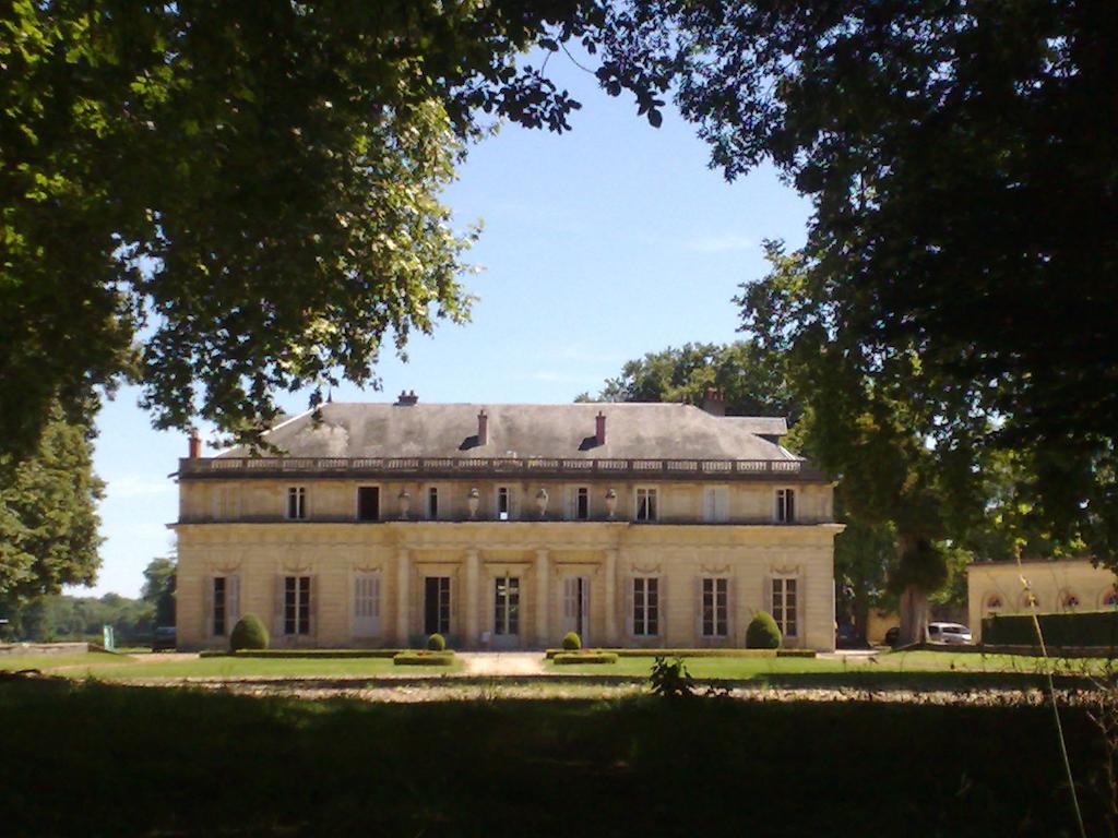 Bed and Breakfast Le Chateau De Bressey & Son Orangerie Экстерьер фото